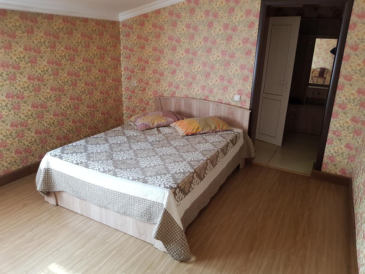 Mini Hotel Leila Αλμάτι Εξωτερικό φωτογραφία