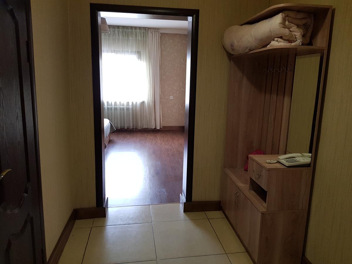 Mini Hotel Leila Αλμάτι Εξωτερικό φωτογραφία